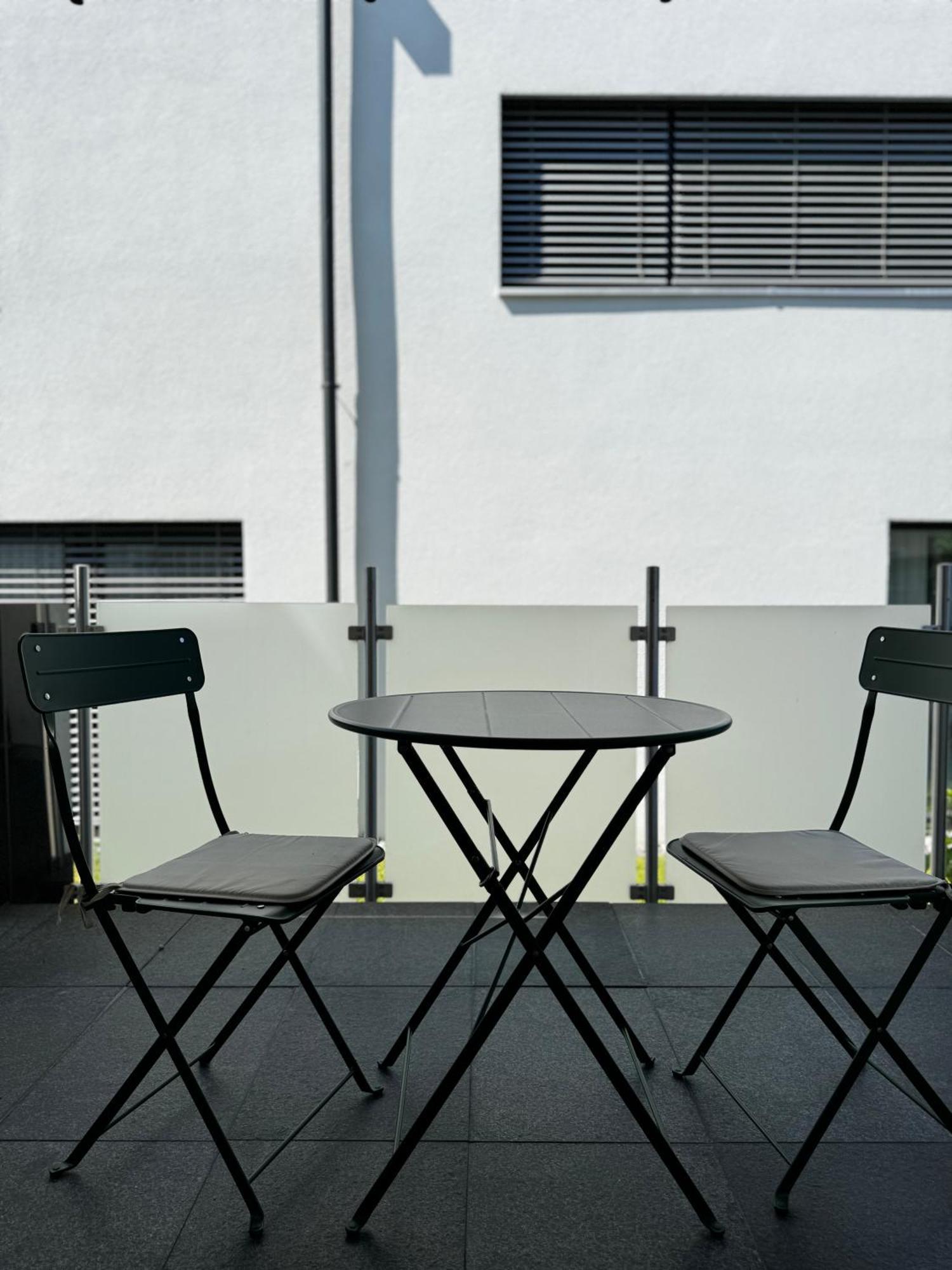 Apartment 7 Friedrichshafen Exteriör bild